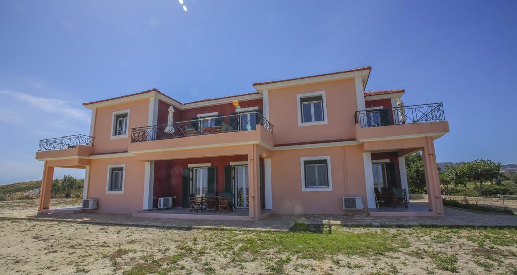 Agnanti Apartment Xi Beach Exterior photo